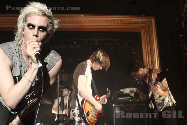 SEMI PRECIOUS WEAPONS - 2008-01-28 - PARIS - La Fleche d'Or - Justin Drew Tranter - Stevy Pyne - Cole Whittle - Dan Crean